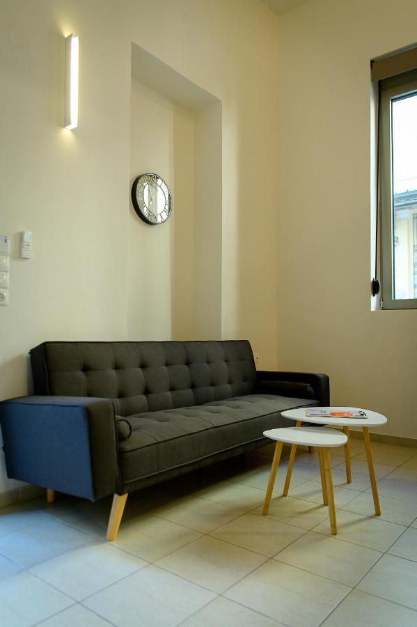 Uni Island - City Center Suites Ираклио Екстериор снимка