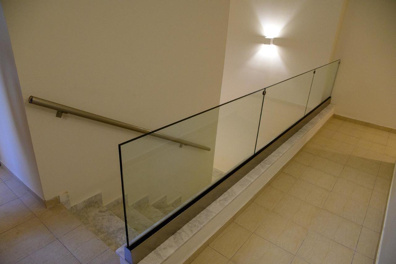 Uni Island - City Center Suites Ираклио Екстериор снимка