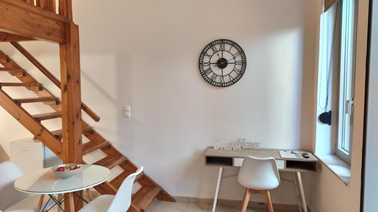 Uni Island - City Center Suites Ираклио Екстериор снимка