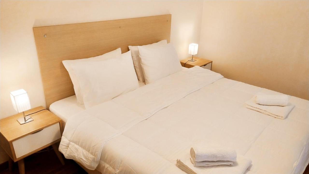 Uni Island - City Center Suites Ираклио Екстериор снимка