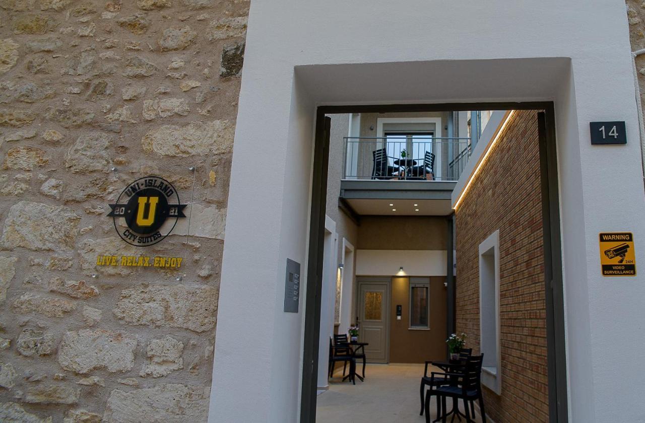 Uni Island - City Center Suites Ираклио Екстериор снимка